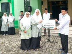 Dukung Misi Kemanusiaan NU Peduli Jateng ke Aceh, Fatayat NU Kota Semarang Titip Rp32 Juta