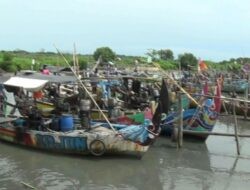 Kepala DKP Kendal Imbau Para Nelayan Tak Paksakan Diri Melaut, Selalu Ikuti Perkembangan Cuaca