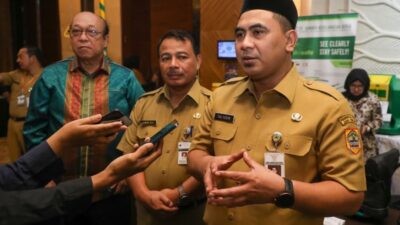 Wakil Gubernur Jawa Tengah, Taj Yasin Maimoen saat wawancara seusai acara Seminar Peringatan Bulan Keselamatan dan Kesehatan Kerja (K3) Tahun 2026 Tingkat Provinsi Jawa Tengah, di Hotel Novotel Semarang, Senin (12/1/2026). Foto: dokumentasi/istimewa