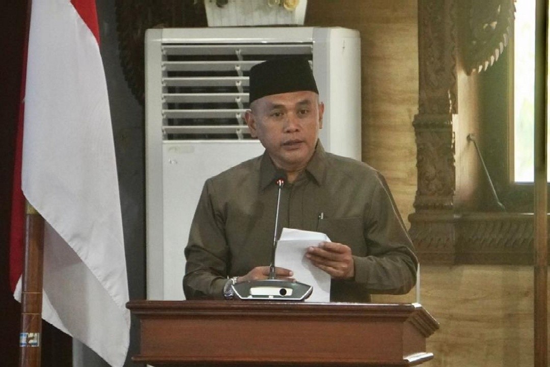 Wakil Ketua DPRD Batang, Benny Abidin dalam Forum Konsultasi Publik Rancangan Awal RKPD Kabupaten Batang Tahun 2027 di Aula Bupati Batang, Kabupaten Batang, Rabu (14/1/2026). Foto: dokumentasi