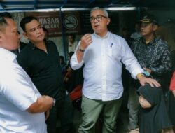 Tinjau Siskamling Siaga Bencana, Farhan Soroti Sampah di Kelurahan Terpadat