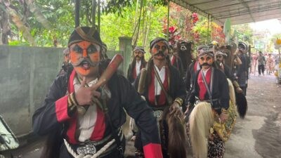 Pawai Ta'aruf Pesantren Sunan Giri Salatiga Foto: istimewa