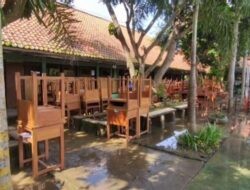 Dampak Banjir di Kendal Puluhan Sekolah Diliburkan