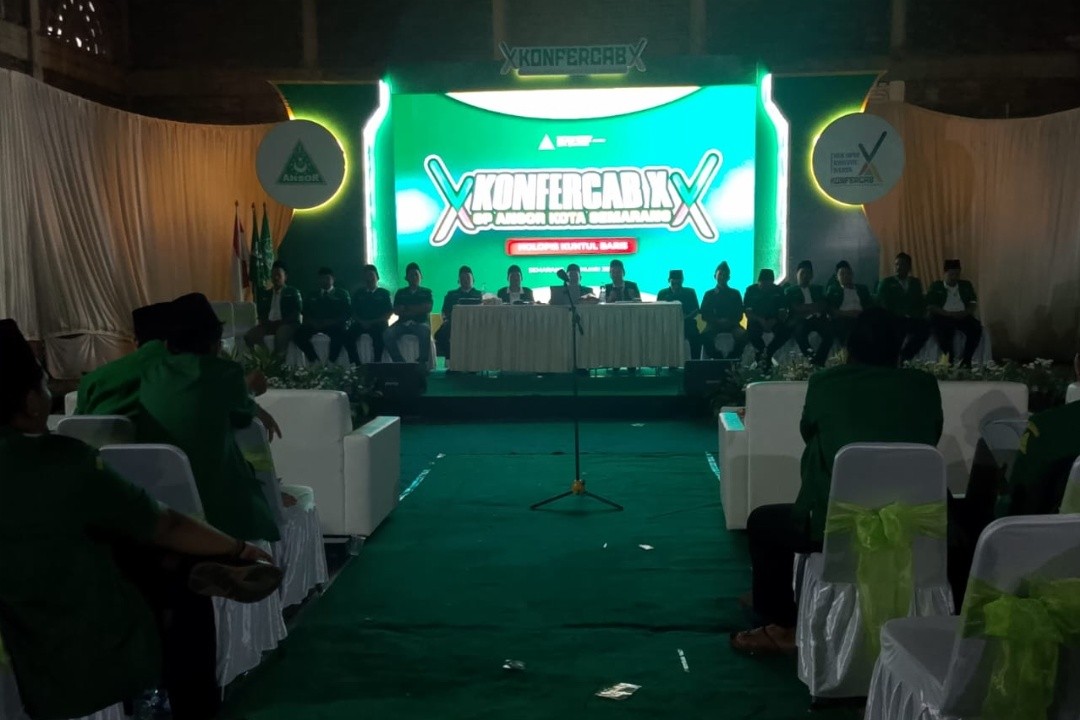 Suasana LPJ kegiatan PC GP Ansor Kota Semarang masa khidmah 2022-2026 dalam Konfercab X yang digelar hari ini, Ahad (4/1/2026) di Ponpes Al Itqoon Bugen Tlogosari Wetan Pedurungan Kota Semarang Jawa Tengah. Foto: Rifqi/Lingkar.co