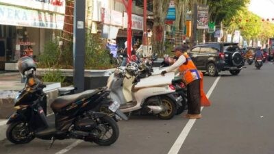 Per 1 Januari 2026 Tarif Parkir Tepi Jalan di Kota Magelang Rp1000 Untuk Sepeda Motor dan Mobil Rp2000