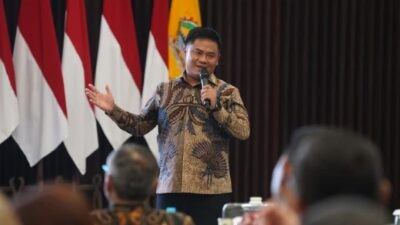 Bupati Tegal, Ischak Maulana Rohman saat memaparkan potensi daerahnya seusai penandatangan kerja sama Pemprov Lampung-Jateng di Mahan Agung, Bandar Lampung, Selasa (6/1/2026). Foto: dokumentasi