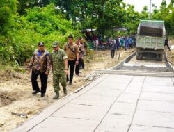 Pembangunan Infrastruktur Jalan Daerah Terpencil Tapal Batas Jombang Manfaatkan Program Karya Bhakti