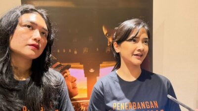 Pemeran Tiara (Nadya Arina) saat memberikan keterangan kepada wartawan di Semarang. (dok Istimewa)