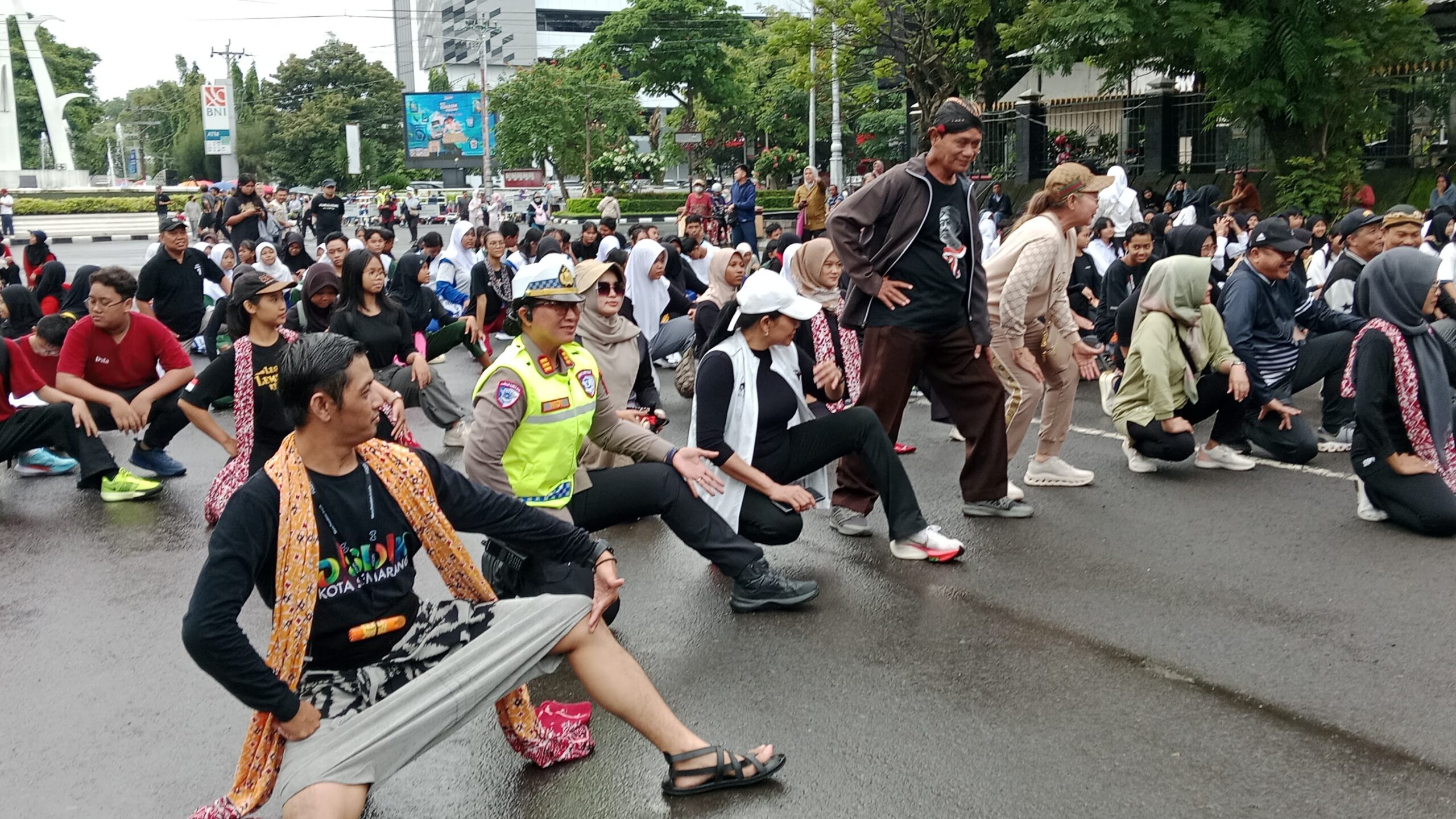 Aksi flashmob Pepadi Kota Semarang di Jalan Pahlawan. (dok Istimewa)