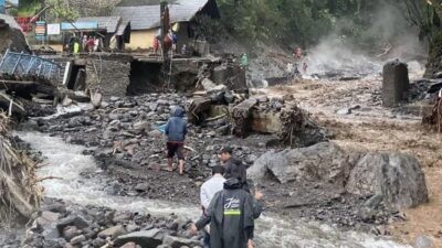 Bencana banjir yang melanda destinasi wisata di Jateng. (dok Istimewa)
