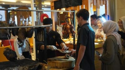 Hotel Gets Premiere Semarang hadirkan Kampoeng Semawis pada iftar Ramadan 2026. (dok Istimewa)