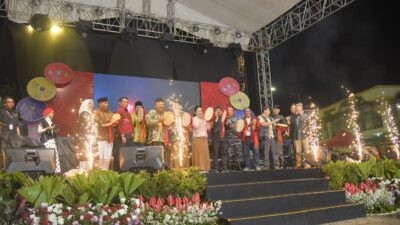 Peresmian pembukaan Festival Pasar Rakyat Dugderan 2026 di Alun-alun Masjid Agung Semarang. (dok Pemkot Semarang)