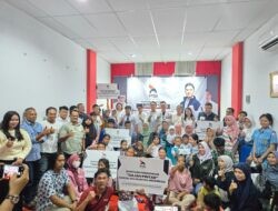 PSI Salurkan Bantuan Pendidikan Gajah Pintar untuk Siswa Kurang Mampu di Semarang