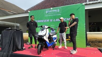 Peluncuran sepeda listrik OFERO Stareer 5 Lit di Semarang. (dok Alan Henry)