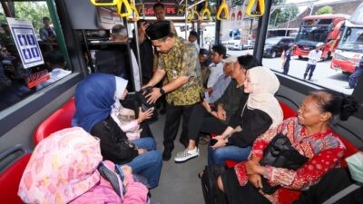 Wakil Gubernur Jawa Tengah Taj Yasin Maimoen saat melakukan kunjungan di Terminal Sukoharjo, Kabupaten Sukoharjo, Kamis (12/3/2026). Foto: dokumentasi