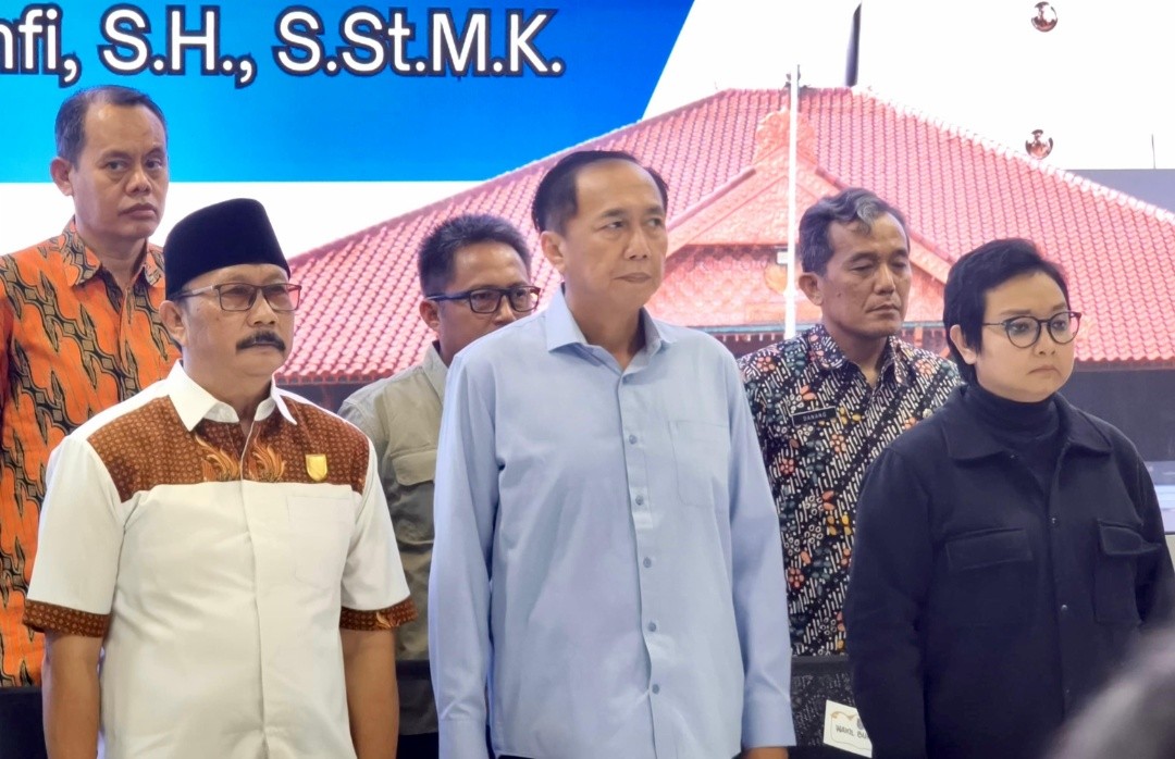 Ammy Amalia (kanan). Foto: dokumentasi