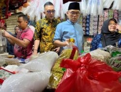 Sidak di Pasar Rakyat Cibinong, Sekda Bogor Temukan Sejumlah Komoditas Naik Melebihi HET