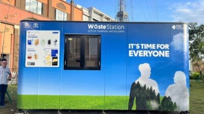 Program tukar sampah dengan rupiah Pemkot Pekanbaru Riau. Desain Foto: dokumentasi