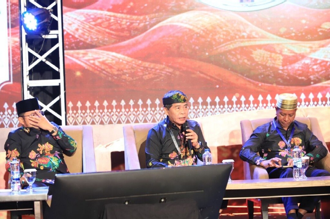 Gubernur Kaltara, Zainal Arifin Paliwang saat menghadiri Pertemuan Saudagar Bugis-Makassar (PSBM) ke-XXVI di Ballroom Hotel Claro, Makassar, Kamis (26/3/2026)