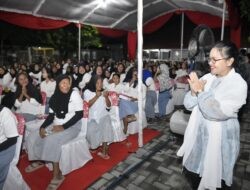 Pererat Silaturahmi, Wali Kota Semarang, Agustina Wilujeng Tarling dan Bagikan 300 Al-Qur’an di Lapas Perempuan Bulu