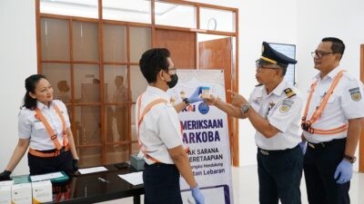 Jelang Lebaran 2026, KAI Daop 4 Semarang Sidak Tes Narkoba Petugas KA