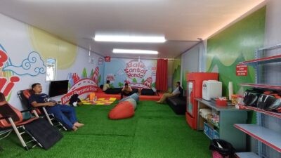 Honda bersama Astra Motor Jawa Tengah menyiapkan Bale Santai Honda dan AHASS Siaga di sejumlah jalur mudik Jateng guna mendukung perjalanan pemudik yang lebih nyaman. (dok Astra Motor Jawa Tengah)