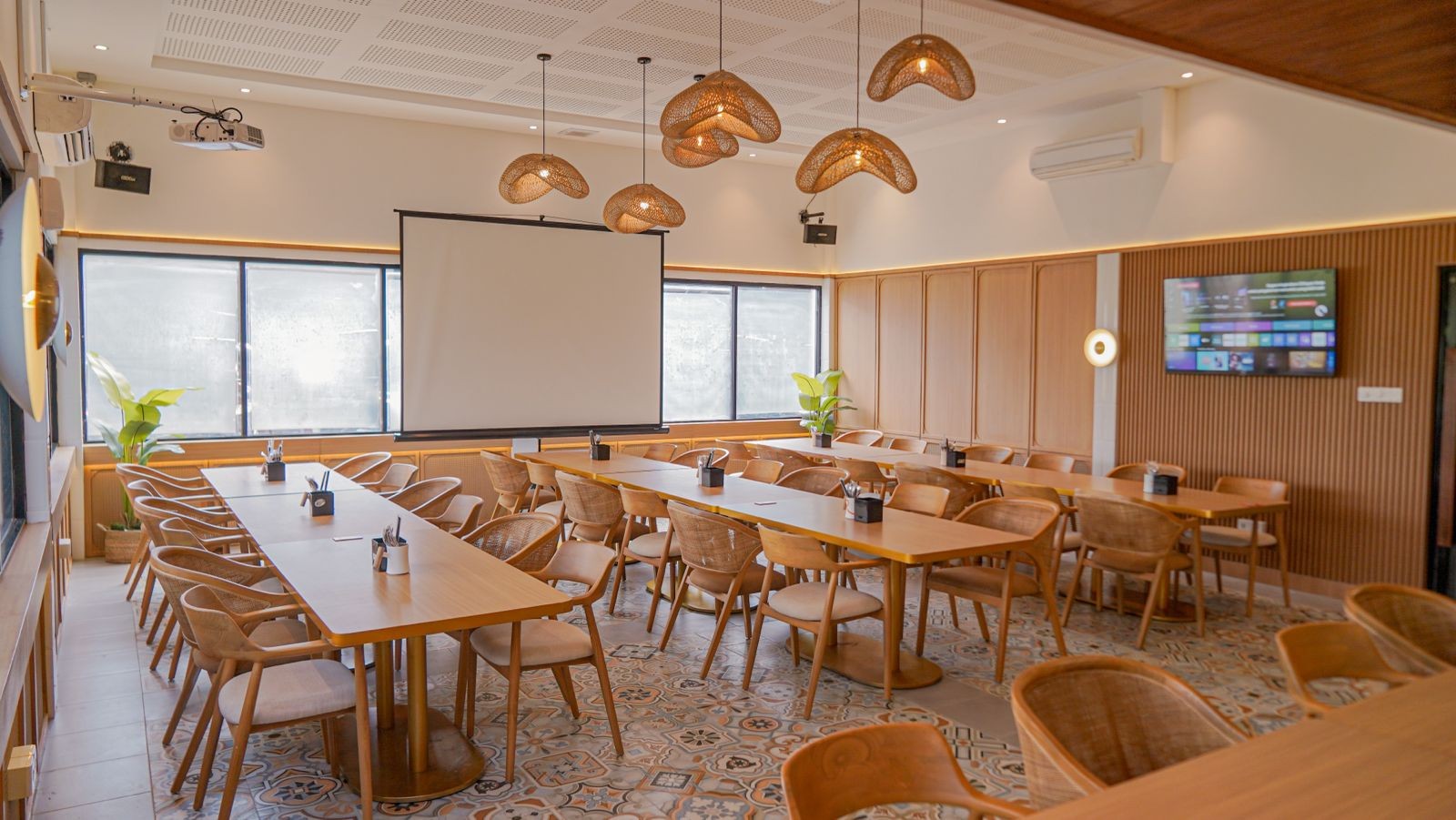 Maari Resto Semarang tawarkan promo Halal Bihalal. (dok Istimewa)