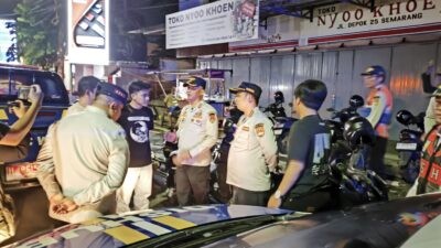 Dishub Kota Semarang lakukan sosialisasi penataan parkir di Jalan Gajahmada dan Depok. (dok Alan Henry)