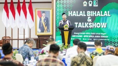 Wakil Gubernur Jawa Tengah, Taj Yasin Maimoen saat sambutan acara Halal bihalal dan Talk Show yang digelar BPW HIPKA Jateng di Gedung Gradhika Bhakti Praja, Kompleks Kantor Gubernur Jateng, Kota Semarang, Sabtu (18/4/2026). Foto: dokumentasi