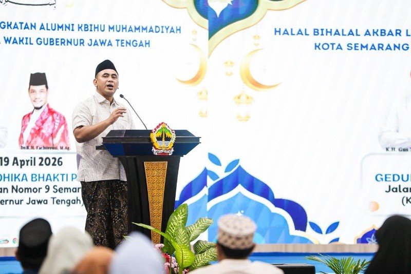 Wakil Gubernur Jawa Tengah Taj Yasin Maimoen saat menghadiri Halal bi Halal lintas angkatan alumni KBIHU Muhammadiyah Kota Semarang, Minggu, (19/4/2026) di Gedung Grhadika Bakti Praja, Jl Pahlawan Kota Semarang. Foto: dokumentasi