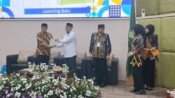 Peluncuran buku Asosiasi Dosen Pergerakan di UIN Walisongo Semarang. Foto; istimewa