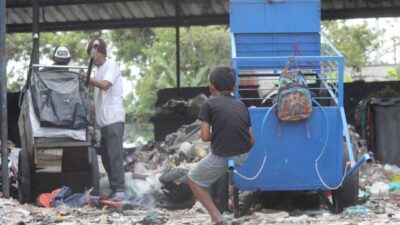 Salah satu lokasi pengelolaan sampah di kota Bandung. Foto: dokumentasi