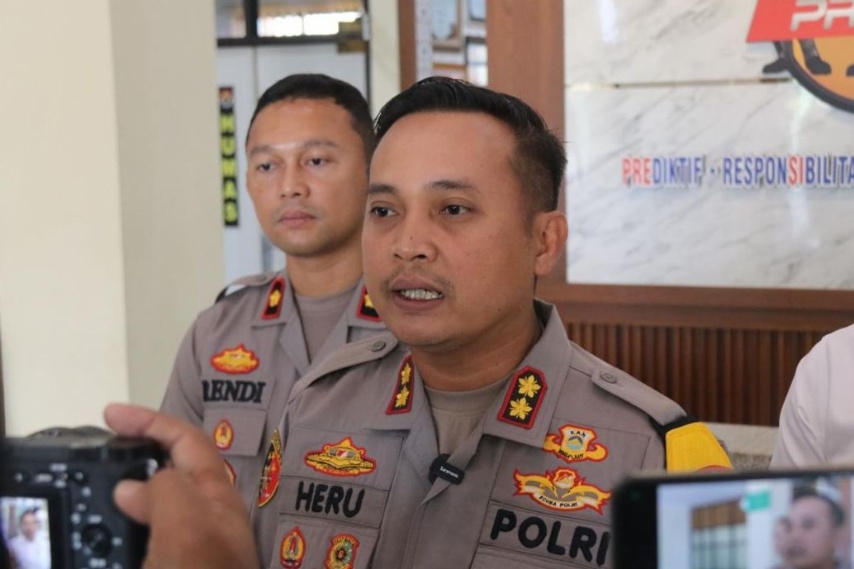 Kapolres Kudus AKBP Heru Dwi Purnomo saat jumpa pers. Foto: istimewa