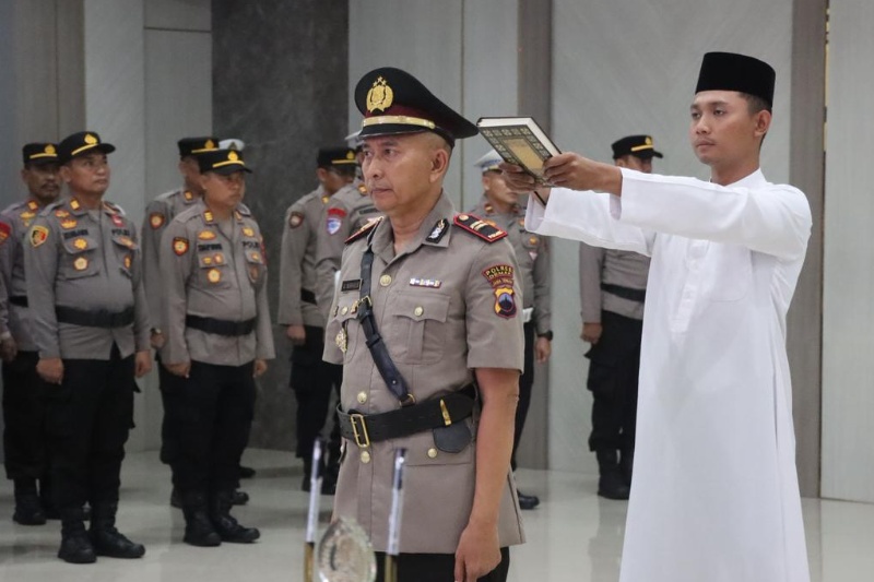 Iptu Akhmad Nurkholis saat dilantik sebagai Kapolsek Mijen di Aula Wicaksana Laghawa, Rabu (29/4/2026). Foto: dokumentasi