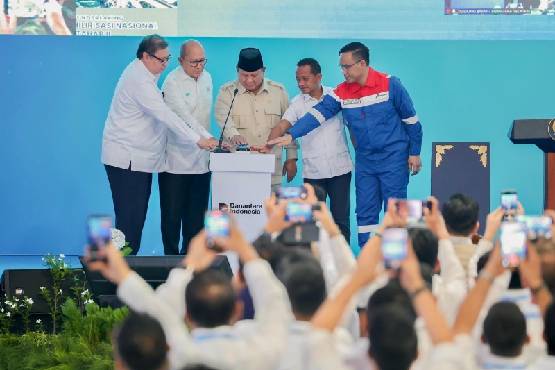Presiden Prabowo Subianto saat groundbreaking proyek hilirisasi nasional fase II di PT Kilang Pertamina Internasional Cilacap, Rabu (29/4/2026).