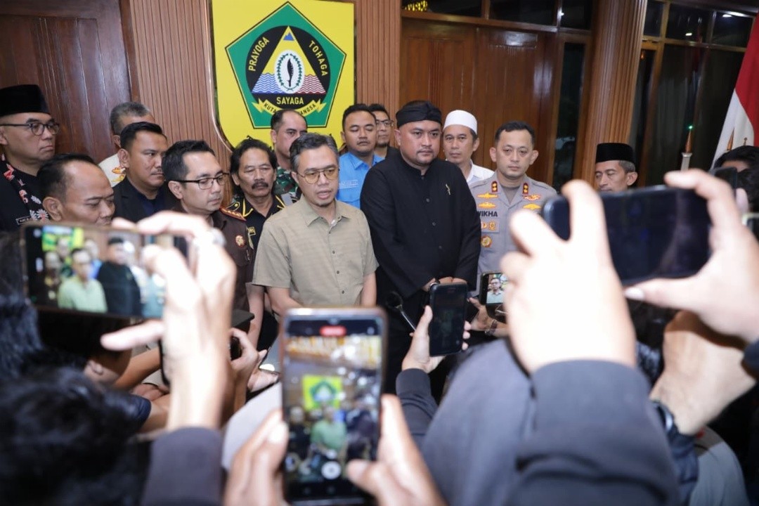 Bupati Bogor Rudy Susmanto saat jumpa pers seusai rapat koordinasi P4GN di Pendopo Bupati, Kamis (2/4/2026) kemarin.