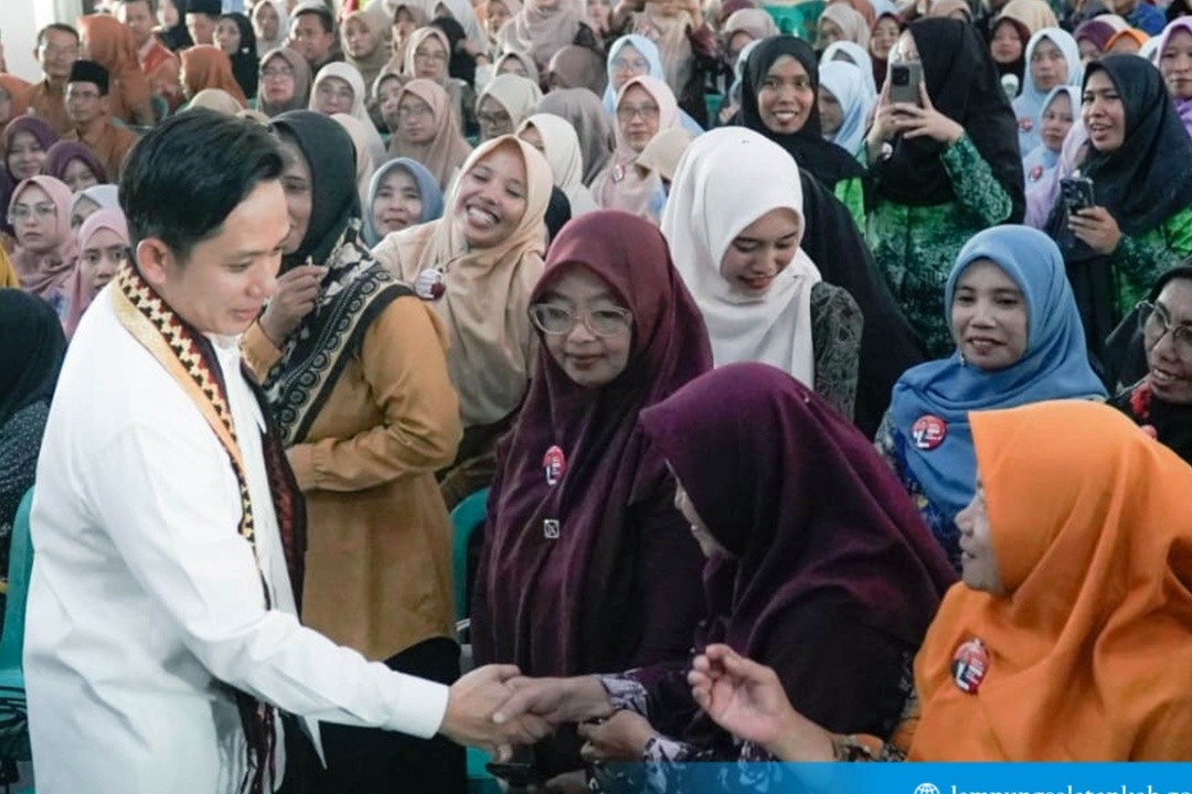 Bupati Lampung Selatan, Radityo Egi Pratama saat menghadiri seminar nasional di Aula SMA Kebangsaan, Kecamatan Penengahan, Kabupaten Lampung Selatan, Provinsi Lampung, Jumat (3/4/2026).