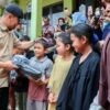 Pengungsi Banjir Demak Bertahan di Posko, Ahmad Luthfi Salurkan Bantuan Rp236 Juta
