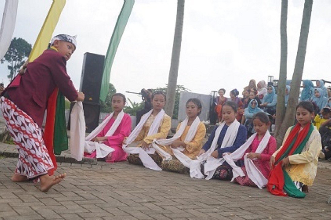 Ekosistem Budaya Kasumedangan Vol 18 di Geoteater Rancakalong, Kabupaten Sumedang, Jawa Barat,nSabtu (4/4/2026).