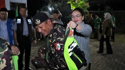 Wali kota Semarang, Agustina Wilujeng hadiri peresmian Posko Mudik Lebaran yang didirikan oleh GP Ansor dan Banser Kota Semarang di kawasan Mangkang Kulon, Kecamatan Tugu. (dok Pemkot Semarang)
