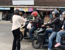 Pegadaian Semarang Salurkan Jumat Berkah Lewat Program Mengetuk Pintu Langit