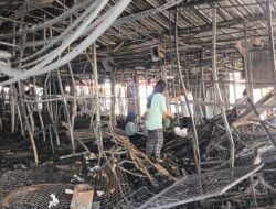 Kebakaran Kanjengan Johar Semarang Lumpuhkan 220 PKL