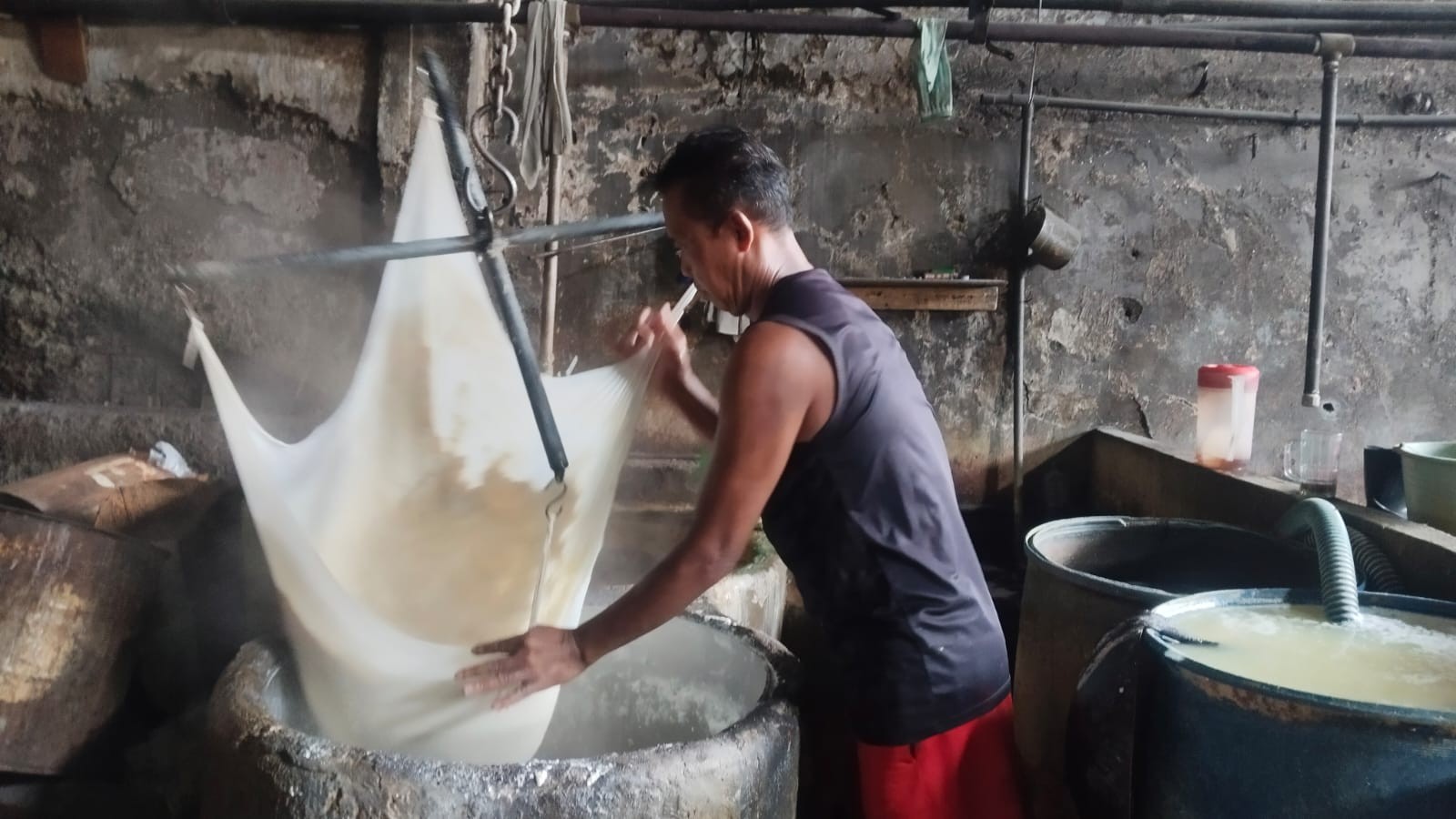 Bahan baku tahu mengalami lonjakan harga. (dok Istimewa)