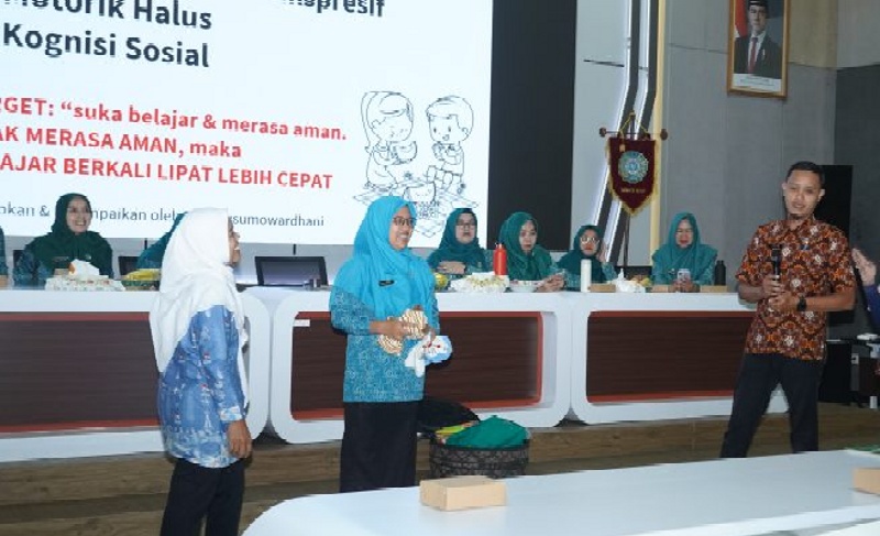 Dampingi Anak Masa Transisi dari TK ke SD, PKK Kabupaten Cilacap Dorong Ekosistem Pendidikan