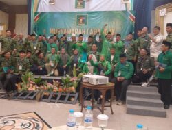 Muscab PPP Kabupaten Kendal Kompak dan GuyupSekretaris DPC PPP Kabupaten Kendal, Masrifah Afna saat sidang komisi