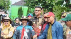 Ngonthel ke Makkah, Pria 55 Tahun Asal Naggulan Hebohkan Peserta IVCA Rally Klaten International Cycling Festival