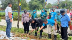 Jonggol Serentak Tanam 1.000 Pohon