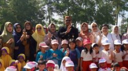 Hardiknas 2026, Pemkab Sukabumi Salurkan Beasiswa Pendidikan Bagi Penghafal Al-Qur’an
