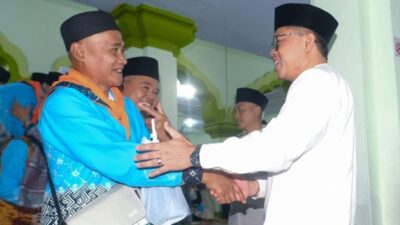 Pelepasan calon jemaah haji dari Masjid Agung Kota Magelang menuju Asrama Haji. Foto: dokumentasi
