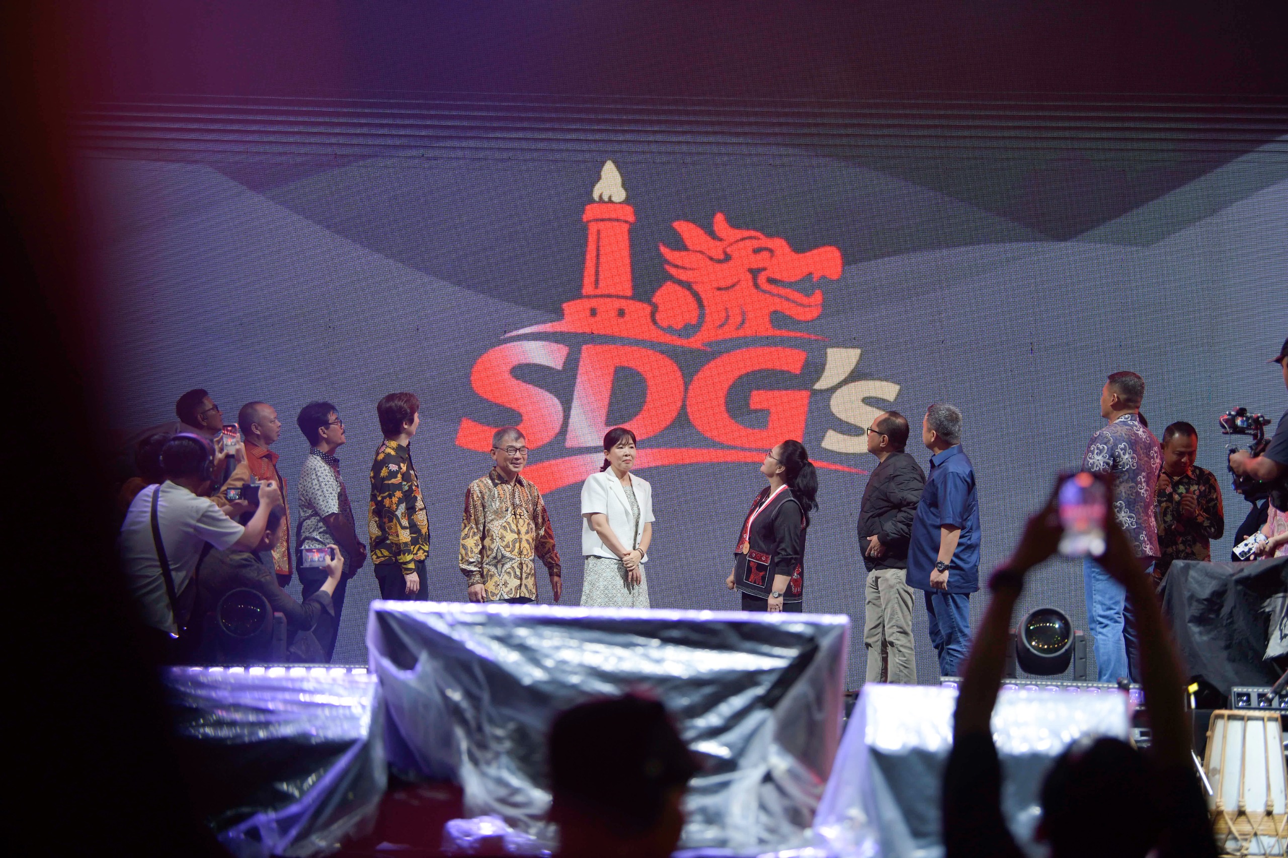 Peluncuran aplikasi “SDGs atau Semarang dalam Genggaman saya” pada puncak Resepsi Hari Jadi ke-479 Kota Semarang. (dok Pemkot Semarang)